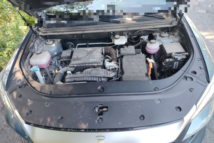 Used BYD Song Pro New Energy 2024 HONOR Edition DM-i 110KM Beyond Model Engine Bay