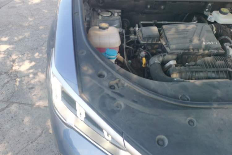 Used BYD Song Pro New Energy 2024 HONOR Edition DM-i 110KM Excellence Model Engine Bay Right
