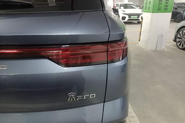 Used BYD Song Pro New Energy 2024 HONOR Edition DM-i 71KM Beyond Model Exterior 3