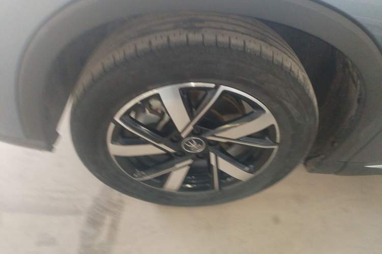 Used BYD Song Pro New Energy 2024 HONOR Edition DM-i 71KM Navigation Model Exterior 4