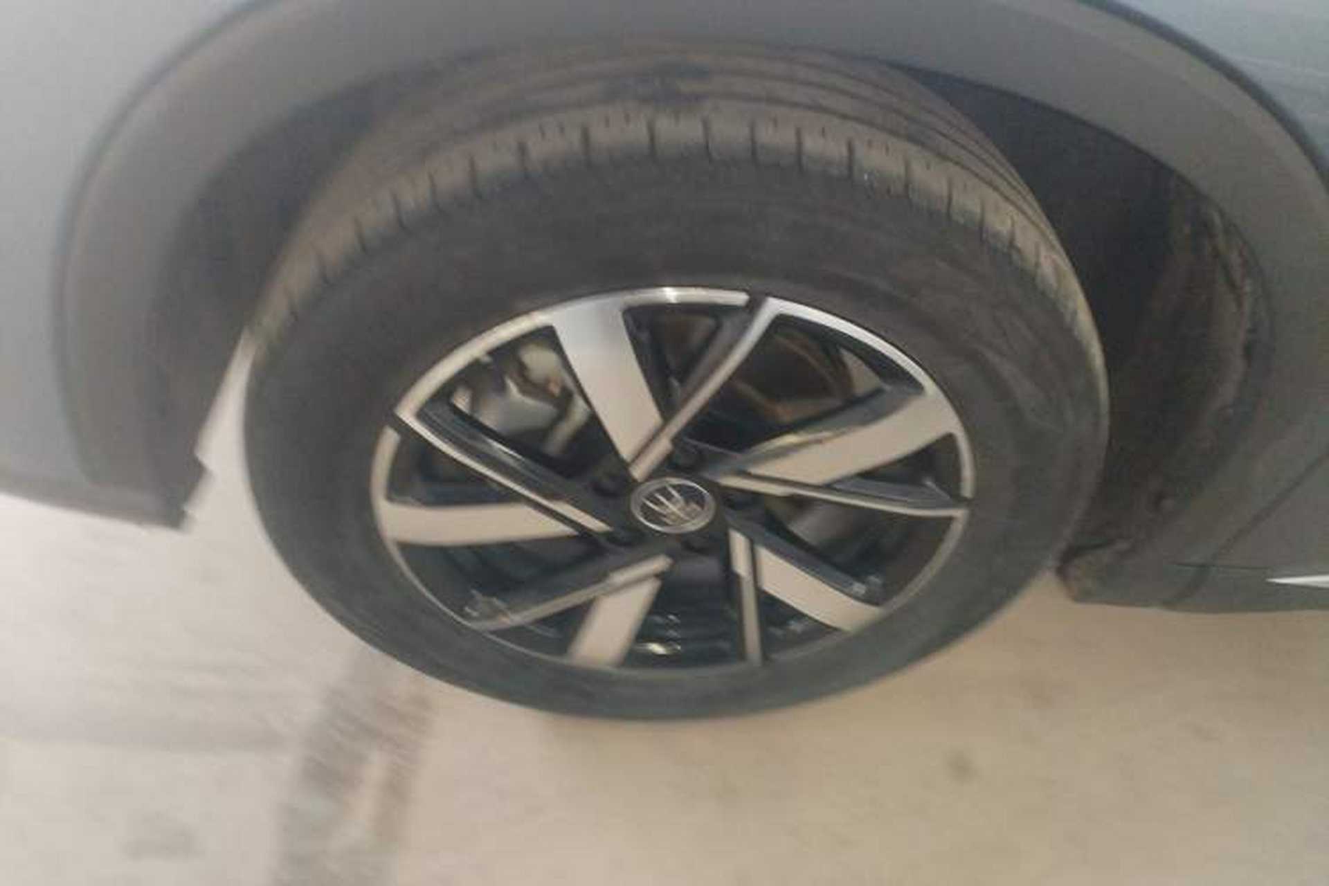 Used BYD Song Pro New Energy 2024 HONOR Edition DM-i 71KM Navigation Model Exterior 4