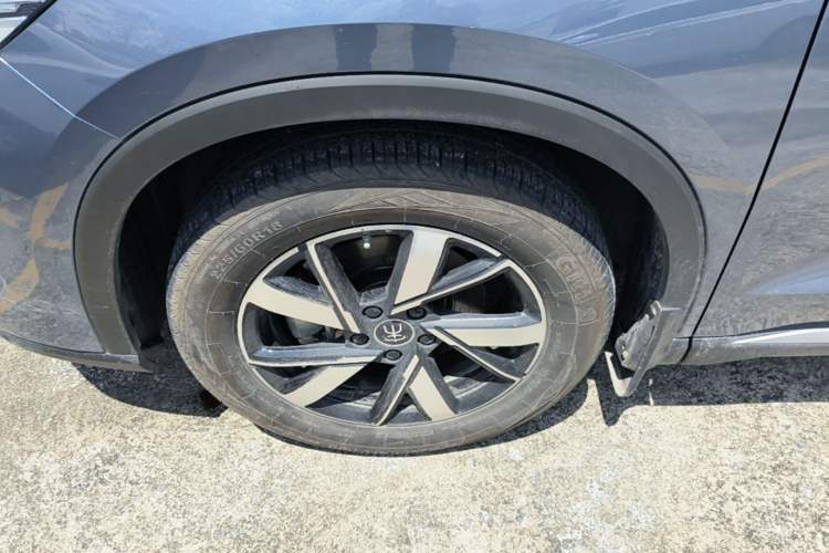 Used BYD Song Pro New Energy 2024 HONOR Edition DM-i 71KM Navigation Model Exterior 4