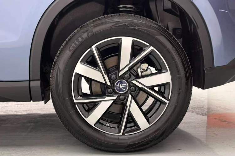 Used BYD Song Pro New Energy 2024 HONOR Edition DM-i 71KM Navigation Model Exterior 5