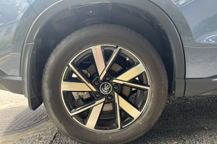 Used BYD Song Pro New Energy 2024 HONOR Edition DM-i 71KM Navigation Model Exterior 6