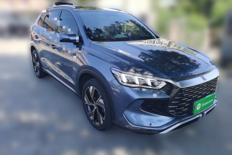 Used BYD Song Pro New Energy 2024 HONOR Edition DM-i 110KM Excellence Model Front Right 45 Deg