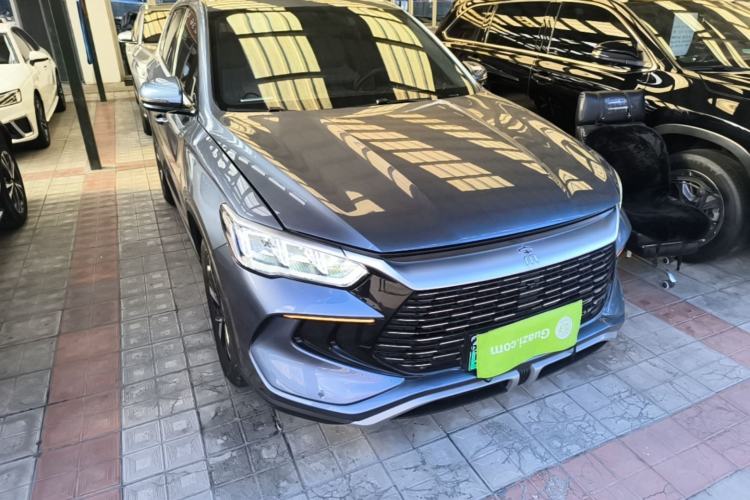 Used BYD Song Pro New Energy 2024 HONOR Edition DM-i 71KM Navigation Model Front Right 45 Deg