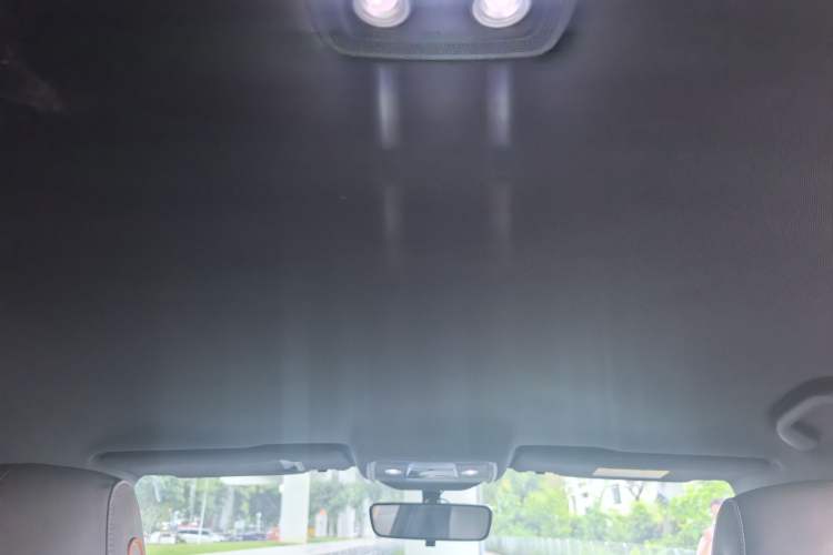 Used BYD Song Pro New Energy 2024 HONOR Edition DM-i 71KM Navigation Model Headliner
