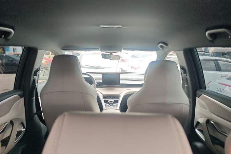 Used BYD Song Pro New Energy 2024 HONOR Edition DM-i 71KM Navigation Model Headliner