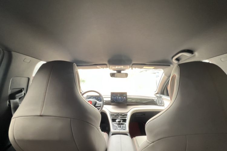 Used BYD Song Pro New Energy 2024 HONOR Edition DM-i 71KM Navigation Model Headliner