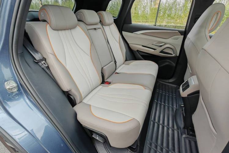 Used BYD Song Pro New Energy 2024 HONOR Edition DM-i 71KM Beyond Model Interior 3