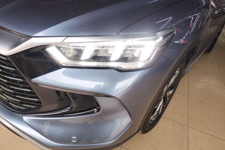 Used BYD Song Pro New Energy 2024 HONOR Edition DM-i 71KM Beyond Model Left Front Headlight