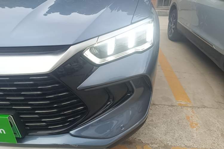 Used BYD Song Pro New Energy 2024 HONOR Edition DM-i 71KM Leading Model Left Front Headlight