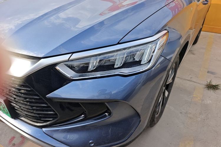 Used BYD Song Pro New Energy 2024 HONOR Edition DM-i 71KM Navigation Model Left Front Headlight
