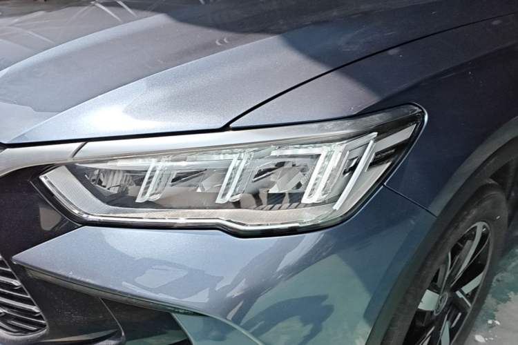 Used BYD Song Pro New Energy 2024 HONOR Edition DM-i 71KM Navigation Model Left Front Headlight