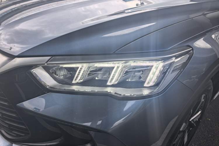 Used BYD Song Pro New Energy 2024 HONOR Edition DM-i 71KM Navigation Model Left Front Headlight