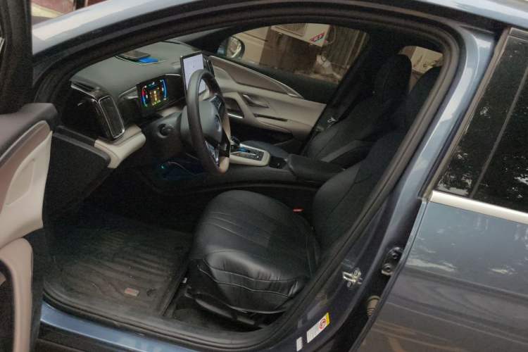 Used BYD Song Pro New Energy 2024 HONOR Edition DM-i 71KM Beyond Model Left Front Seat