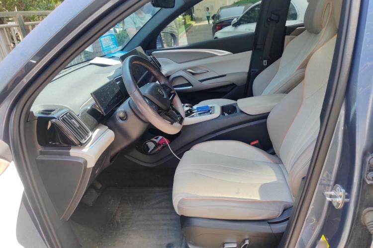 Used BYD Song Pro New Energy 2024 HONOR Edition DM-i 110KM Excellence Model Left Front Seat