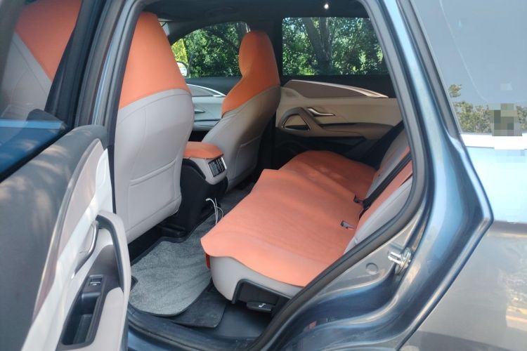 Used BYD Song Pro New Energy 2024 HONOR Edition DM-i 110KM Beyond Model Left Rear Seat