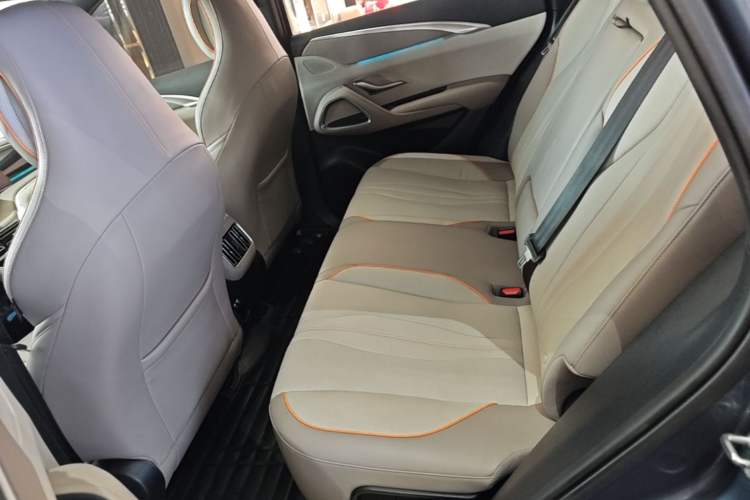 Used BYD Song Pro New Energy 2024 HONOR Edition DM-i 110KM Excellence Model Left Rear Seat