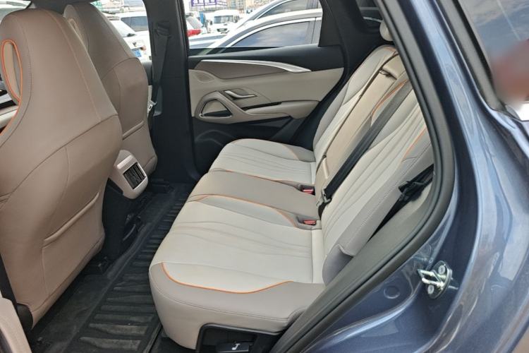 Used BYD Song Pro New Energy 2024 HONOR Edition DM-i 71KM Navigation Model Left Rear Seat