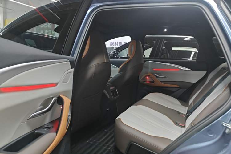 Used BYD Song Pro New Energy 2024 HONOR Edition DM-i 110KM Excellence Model Left Rear Seat