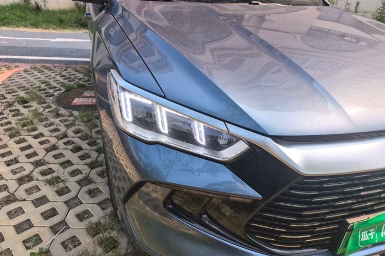 Used BYD Song Pro New Energy 2024 HONOR Edition DM-i 110KM Beyond Model Right Front Headlight