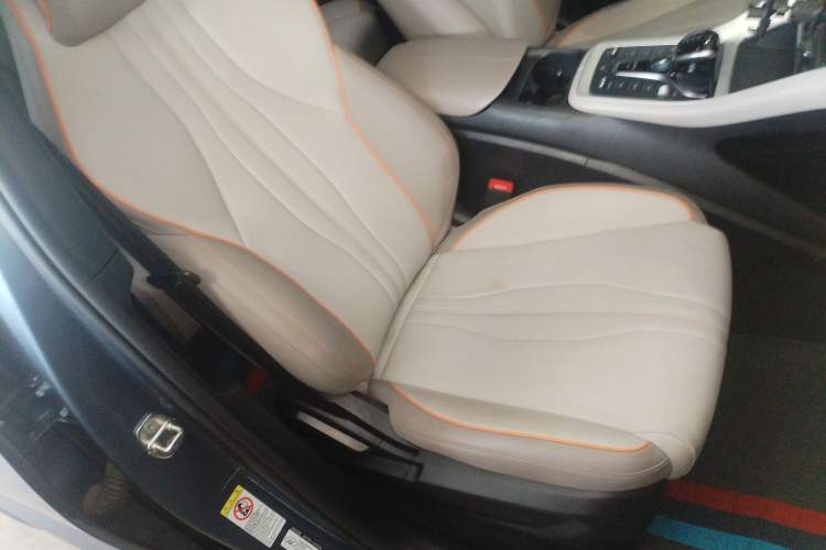 Used BYD Song Pro New Energy 2024 HONOR Edition DM-i 71KM Navigation Model Right Front Seat