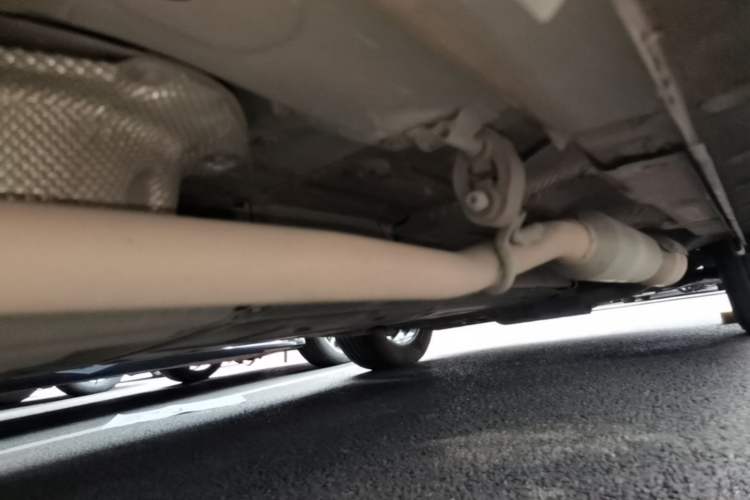 Used BYD Song Pro New Energy 2024 HONOR Edition DM-i 71KM Leading Model Right Side Sill