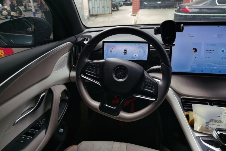Used BYD Song Pro New Energy 2024 HONOR Edition DM-i 110KM Excellence Model Steering Wheel