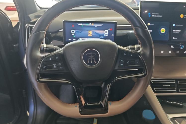 Used BYD Song Pro New Energy 2024 HONOR Edition DM-i 110KM Excellence Model Steering Wheel