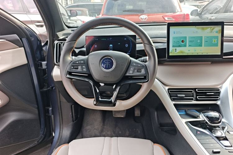 Used BYD Song Pro New Energy 2024 HONOR Edition DM-i 71KM Navigation Model Steering Wheel