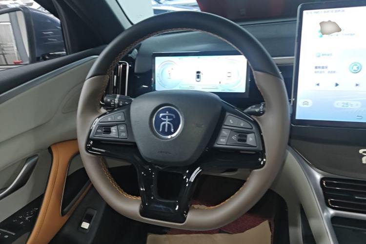 Used BYD Song Pro New Energy 2024 HONOR Edition DM-i 110KM Excellence Model Steering Wheel