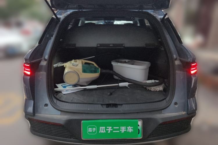 Used BYD Song Pro New Energy 2024 HONOR Edition DM-i 71KM Beyond Model Trunk