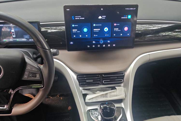 Used BYD Song Pro New Energy 2024 HONOR Edition DM-i 110KM Beyond Model Audio And AC Panel