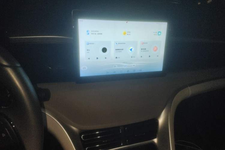 Used BYD Song Pro New Energy 2024 HONOR Edition DM-i 71KM Navigation Model Audio And AC Panel