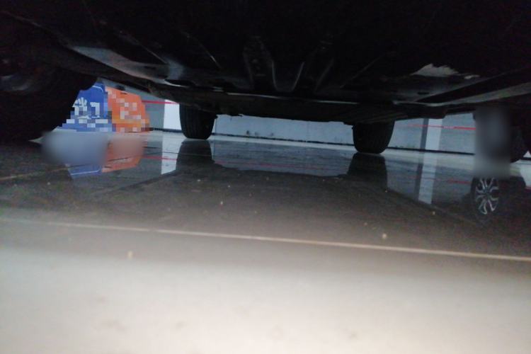 Used BYD Song Pro New Energy 2024 HONOR Edition DM-i 71KM Beyond Model Chassis Front