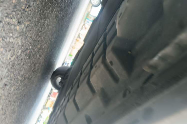 Used BYD Song Pro New Energy 2024 HONOR Edition DM-i 71KM Navigation Model Chassis Front Left