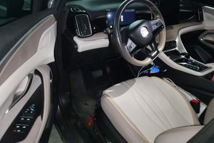 Used BYD Song Pro New Energy 2024 HONOR Edition DM-i 110KM Beyond Model Driver Seat