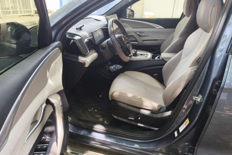 Used BYD Song Pro New Energy 2024 HONOR Edition DM-i 110KM Excellence Model Driver Seat
