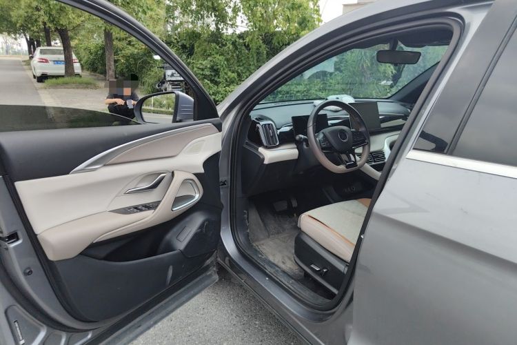Used BYD Song Pro New Energy 2024 HONOR Edition DM-i 71KM Navigation Model Driver Seat