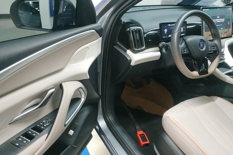 Used BYD Song Pro New Energy 2024 HONOR Edition DM-i 110KM Excellence Model Driver Seat