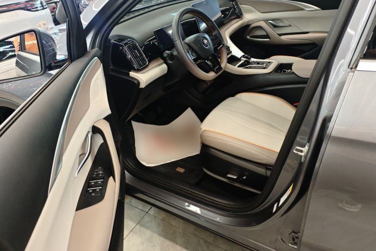 Used BYD Song Pro New Energy 2024 HONOR Edition DM-i 110KM Beyond Model Driver Seat