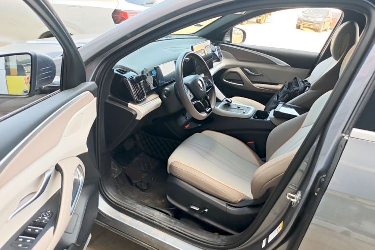 Used BYD Song Pro New Energy 2024 HONOR Edition DM-i 110KM Beyond Model Driver Seat