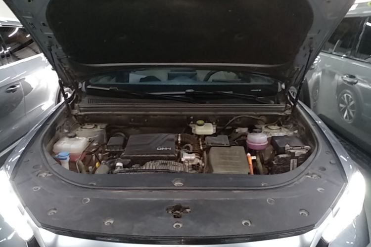 Used BYD Song Pro New Energy 2024 HONOR Edition DM-i 71KM Navigation Model Engine Bay