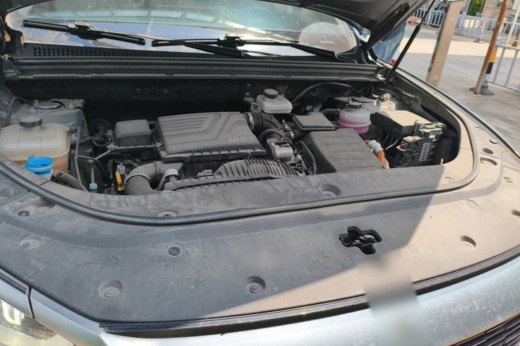Used BYD Song Pro New Energy 2024 HONOR Edition DM-i 110KM Beyond Model Engine Bay