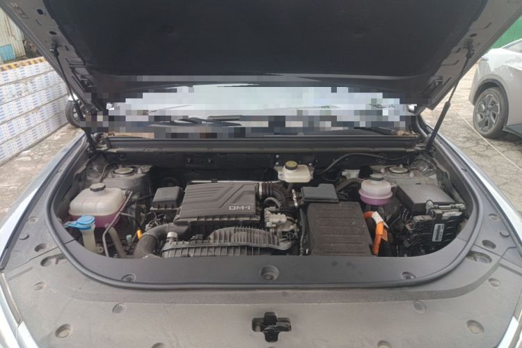 Used BYD Song Pro New Energy 2024 HONOR Edition DM-i 110KM Beyond Model Engine Bay