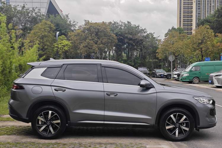 Used BYD Song Pro New Energy 2024 HONOR Edition DM-i 71KM Navigation Model Exterior 3