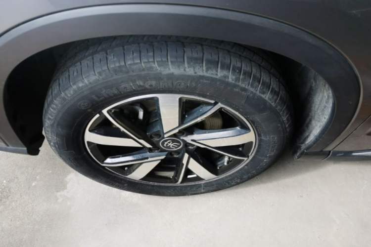 Used BYD Song Pro New Energy 2024 HONOR Edition DM-i 71KM Navigation Model Exterior 4