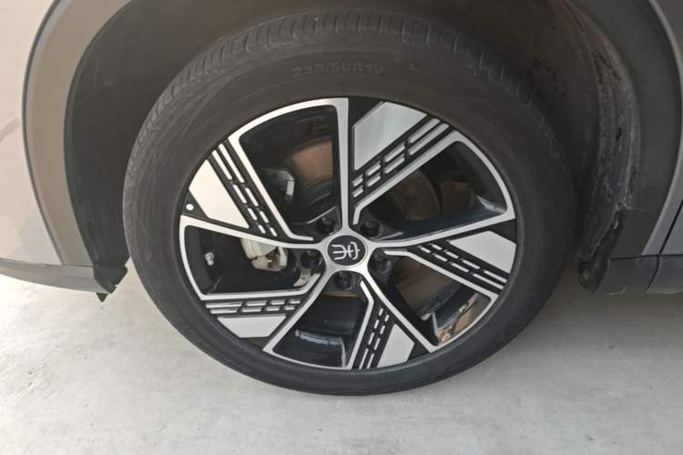 Used BYD Song Pro New Energy 2024 HONOR Edition DM-i 110KM Excellence Model Exterior 4
