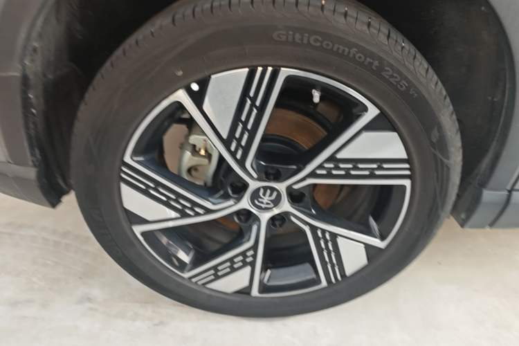 Used BYD Song Pro New Energy 2024 HONOR Edition DM-i 110KM Excellence Model Exterior 5